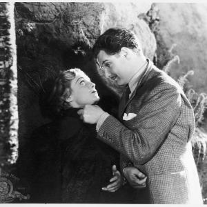 Still of Madeleine Carroll and Robert Donat in The 39 Steps (1935)