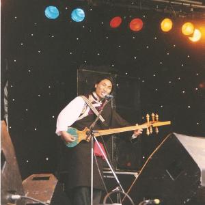 Tsering Dorjee bawa in live Music concert during World artist for Tibet at The Netherland