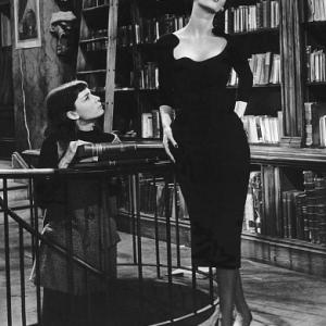 Funny Face Audrey Hepburn and Dovima 1956 Paramount IV