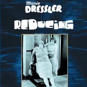 Marie Dressler and Polly Moran in Reducing (1931)