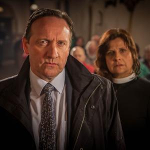 Still of Neil Dudgeon and Rebecca Front in Midsomerio zmogzudystes (1997)