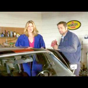 Christine Dunford, Rob Estes in How to Go on a Date in Queens