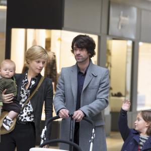 Still of Romain Duris and Marina Fos in Lhomme qui voulait vivre sa vie 2010