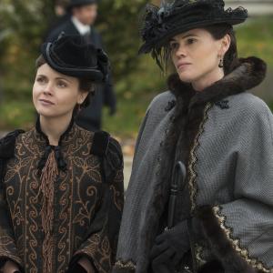 Still of Christina Ricci and Clea DuVall in The Lizzie Borden Chronicles 2015