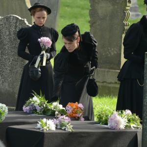 Still of Christina Ricci and Clea DuVall in Lizzie Borden Took an Ax 2014