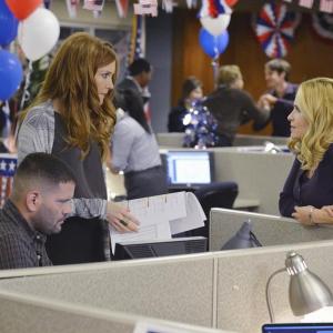 Still of Guillermo Díaz, Sally Pressman and Darby Stanchfield in Scandal (2012)