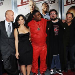 Bruce Willis, Kevin Pollak, Kevin Smith, Adam Brody, Guillermo Díaz, Ana de la Reguera and Tracy Morgan at event of Tik nekvieskite faru! (2010)
