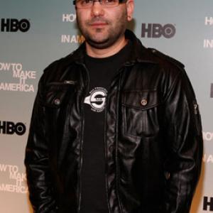 Guillermo Díaz at event of How to Make It in America (2010)