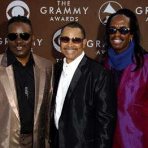 Earth Wind & Fire at event of The 48th Annual Grammy Awards (2006)