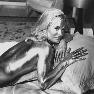 Goldfinger Shirley Eaton 1964 UA IV
