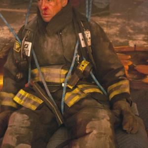 Still of David Eigenberg in Chicago Fire: Pilot (2012)