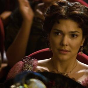 Still of Laura Harring in Love in the Time of Cholera 2007