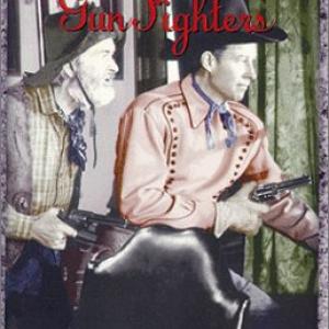 Bill Elliott and George Gabby Hayes in Bordertown Gun Fighters 1943