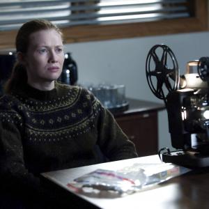 Mireille Enos in Zmogzudyste: What I Know (2012)