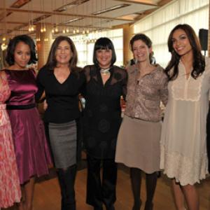 Jessica Alba, Katie Holmes, Rosario Dawson, Eve Ensler, Paula Wagner, Kerry Washington