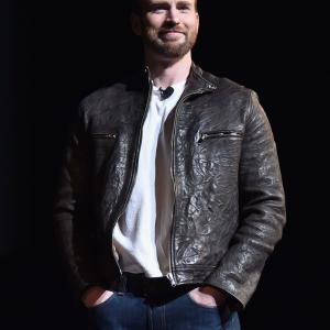 Chris Evans at event of Captain America Civil War 2016
