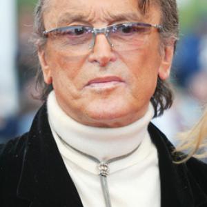 Robert Evans at event of The Kid Stays in the Picture 2002