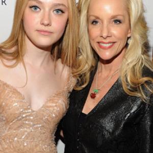 Cherie Currie and Dakota Fanning at event of The Runaways (2010)