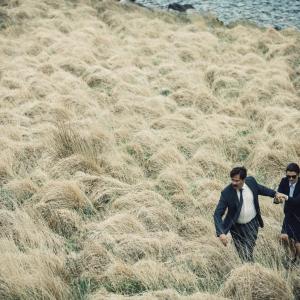Still of Rachel Weisz and Colin Farrell in The Lobster 2015