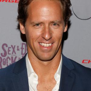 Nat Faxon at event of Married 2014