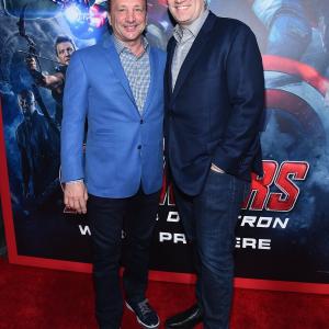 Louis DEsposito and Kevin Feige at event of Kersytojai 2 2015