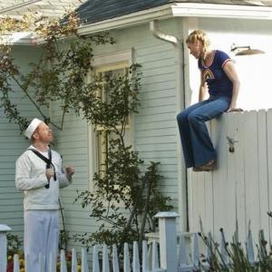 Still of Julie Bowen and Jesse Tyler Ferguson in Moderni seima 2009