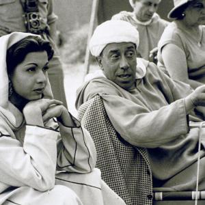 Fernandel and Samia Gamal in Ali Baba et les 40 voleurs (1954)