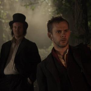 Still of Larry Fessenden and Dominic Monaghan in I Sell the Dead 2008