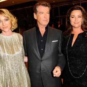 Pierce Brosnan, Keely Shaye Smith and Shana Feste at event of The Greatest (2009)