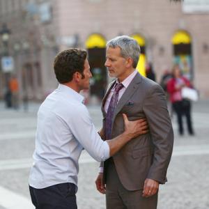 Still of Campbell Scott and Mark Feuerstein in Royal Pains 2009
