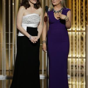 Tina Fey and Amy Poehler at event of The 72nd Annual Golden Globe Awards (2015)