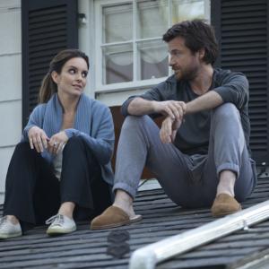 Still of Jason Bateman and Tina Fey in This Is Where I Leave You 2014