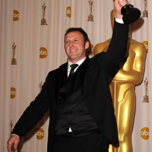 Mauro Fiore at event of The 82nd Annual Academy Awards 2010