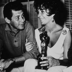 Elizabeth Taylor with Eddie Fisher and her 1961 Academy Award