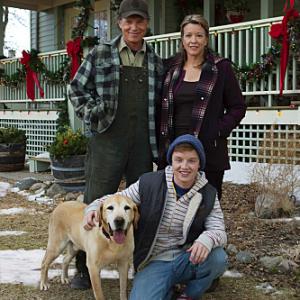 Still of Linda Emond Noel Fisher and Bruce Greenwood in A Dog Named Christmas 2009