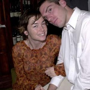 Glenn Fitzgerald and Julianne Nicholson at event of Tully (2000)