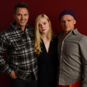 Flea Elle Fanning and Timothy Daly