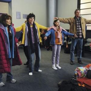 Still of Patricia Heaton, Neil Flynn, Eden Sher and Atticus Shaffer in The Middle (2009)
