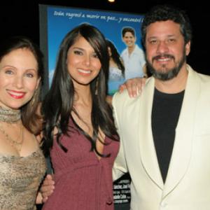 Ineabelle Coln Carlos Esteban Fonseca and Roselyn Sanchez at event of Cayo 2005