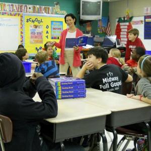 Deborah Smith Ford speaks at school in Roanoke, Alabama
