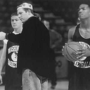 Marlon Wayans, Travis Ford and Randall Miller in The Sixth Man (1997)