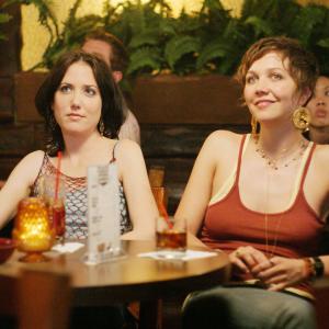 Still of Amanda Foreman and Maggie Gyllenhaal in Happy Endings (2005)