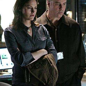 Still of Jorja Fox and William Petersen in CSI kriminalistai 2000