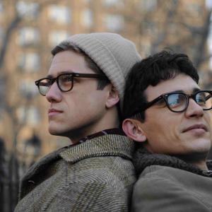 Still of James Franco and Aaron Tveit in Howl (2010)