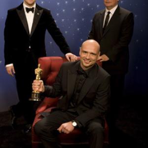 Jochen Alexander Freydank winner of the Oscar for Best live action short film for work on Spielzeugland Toyland A Mephisto Film Production with presenters Seth Rogen and Janusz Kaminski during the the 81st Annual Academy Awards from the Kodak Theatre in Hollwood CA Sunday February 22 2009