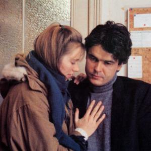 Still of Hervé Furic and Charlotte Véry in Conte d'hiver (1992)