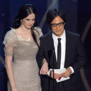 Gael Garca Bernal and Eva Green at event of The 79th Annual Academy Awards 2007
