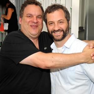 Judd Apatow and Jeff Garlin at event of Paranormanas 2012