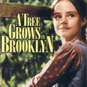 Peggy Ann Garner in A Tree Grows in Brooklyn (1945)