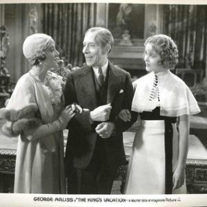 Still of George Arliss, Patricia Ellis and Marjorie Gateson in The King's Vacation (1933)